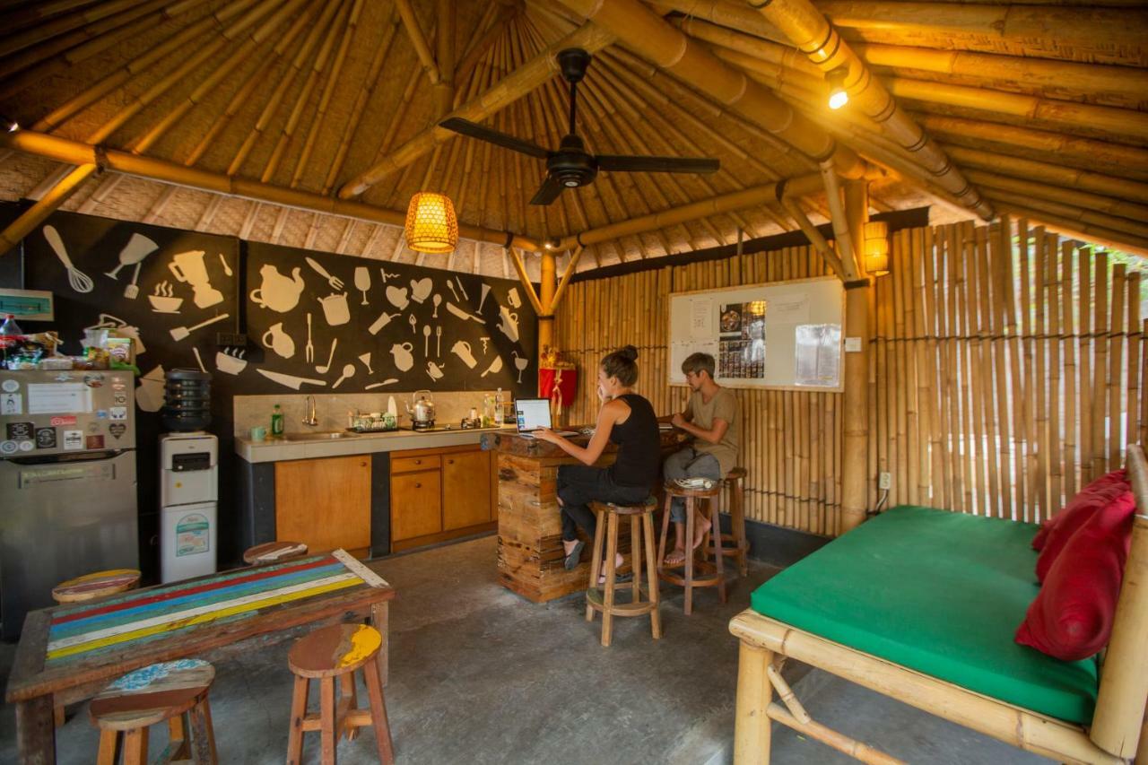 Salty Shakas Bamboo Stay Canggu Kültér fotó